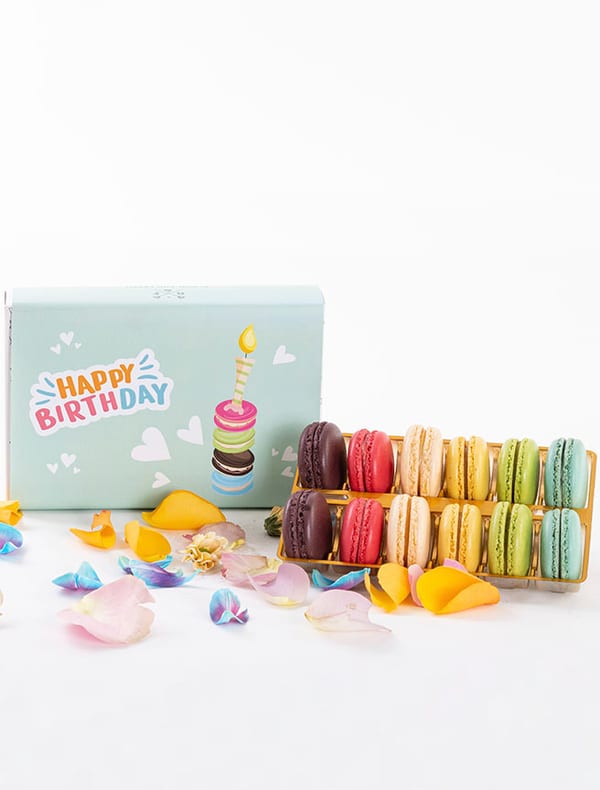 Happy Birthday Macarons (12’li)